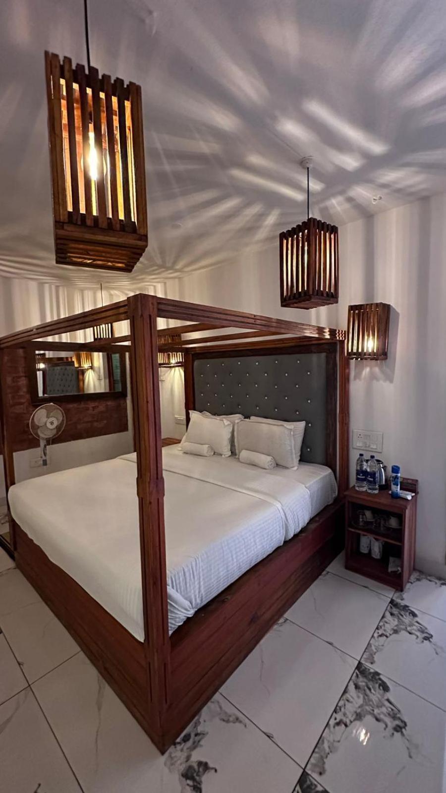 Nidra By Sarwaa Bed and Breakfast Varkala Eksteriør billede
